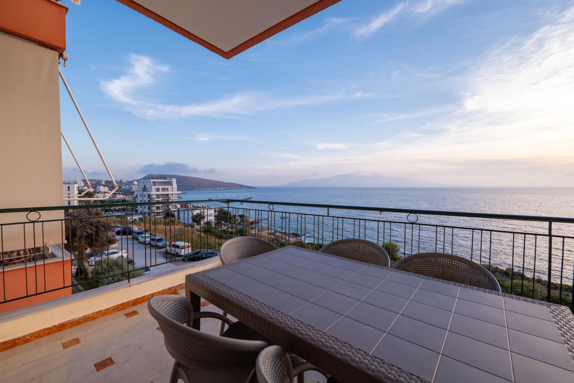 Starlight Sarandë
